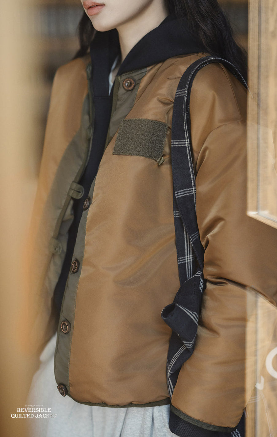 CHAQUETA REVERSIBLE Traff CON APLICACIONES