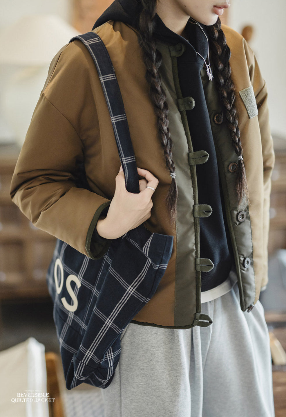 CHAQUETA REVERSIBLE Traff CON APLICACIONES