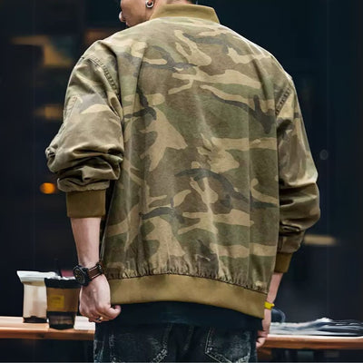 CHAQUETA BOMBER CAMUFLADA Traff