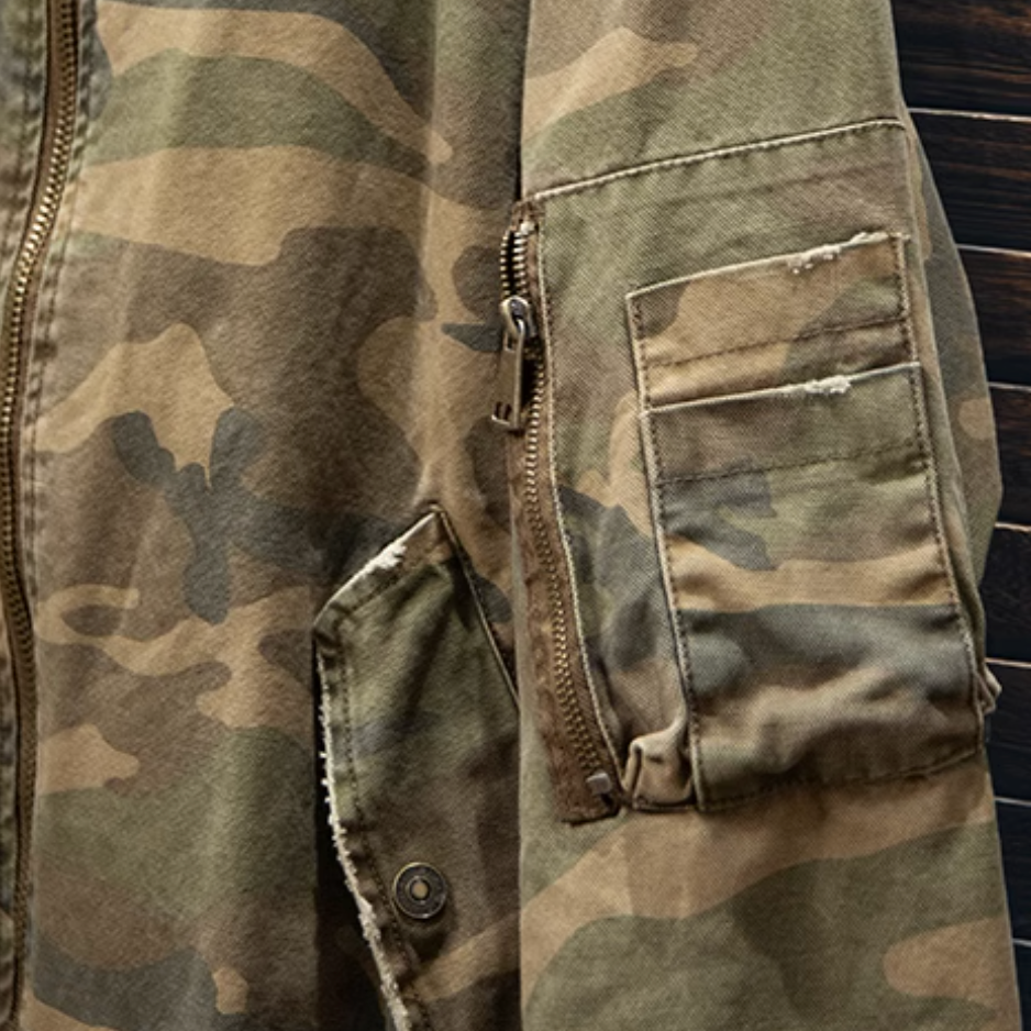 CHAQUETA BOMBER CAMUFLADA Traff