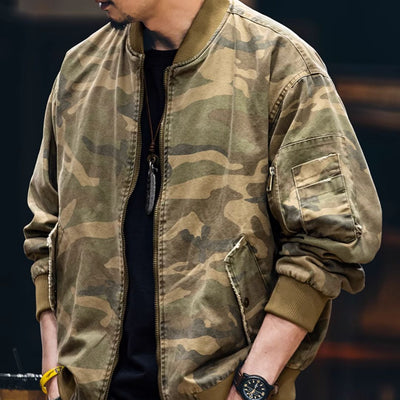 CHAQUETA BOMBER CAMUFLADA Traff