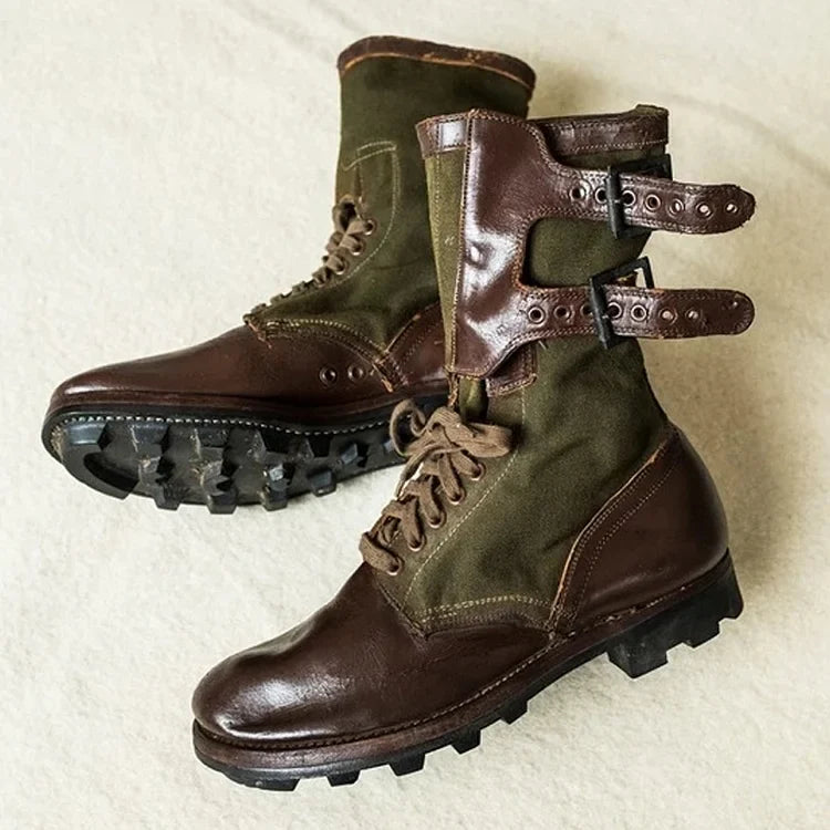 Traff Bot Militar Vintage