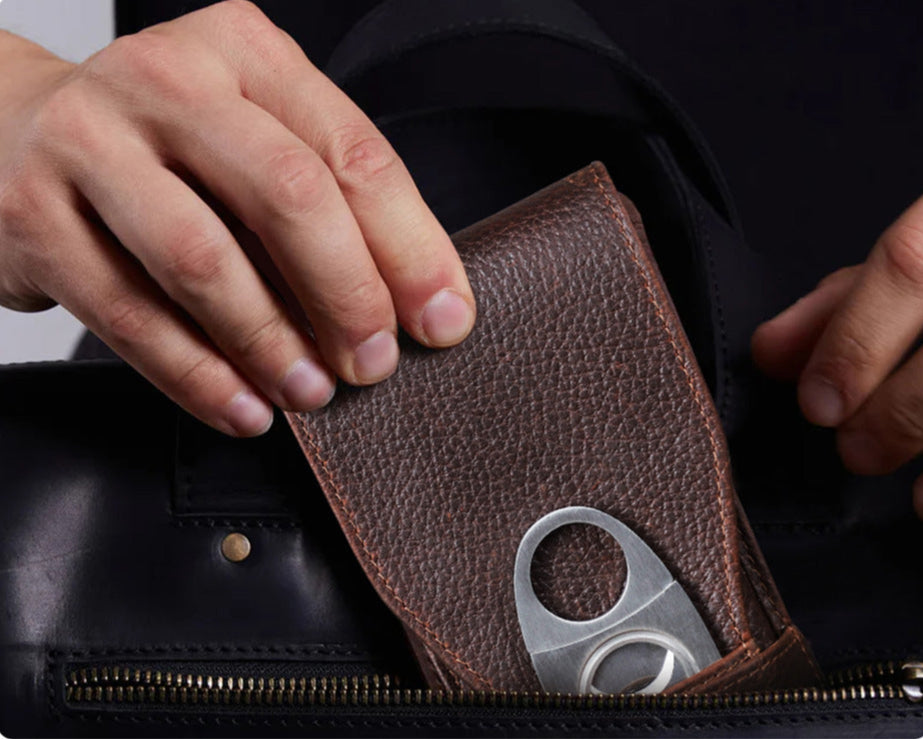 Funda Traff Slim Guard de Cuero Puro