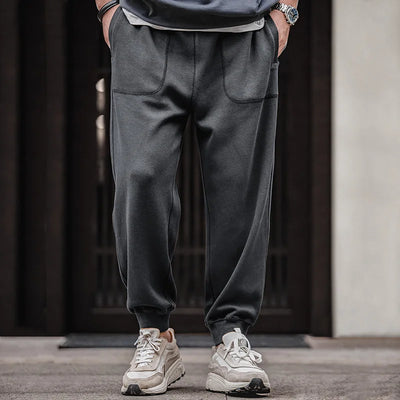 Maden Men's Large Pocket Drawstring Gray Sweatpants Running Workout Training Pants Comfortable Elastic Waist Mens Jogger Pants
