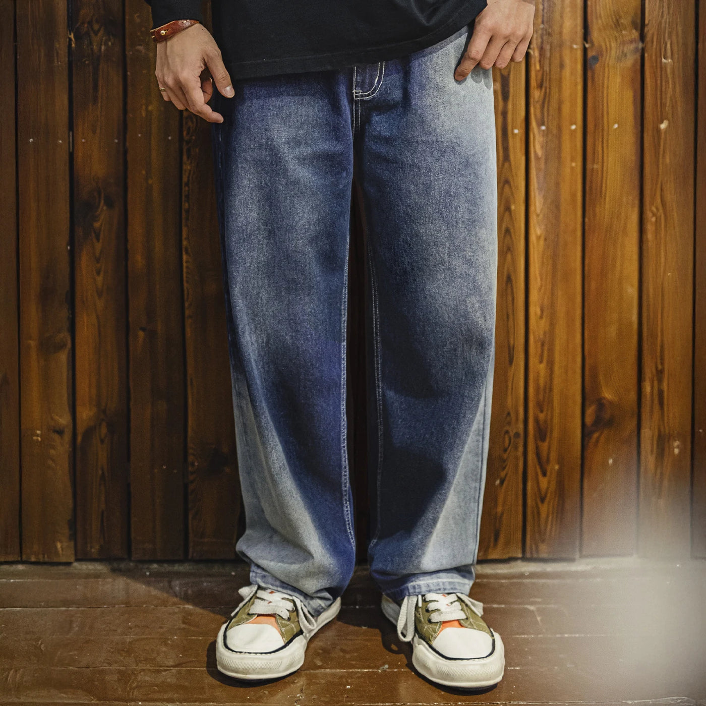 Maden Men's Washed Gradient Blue Jeans Cleanfit Straight-Leg Twill Denim Pants Zip Fly Casual Trousers for Spring Autumn