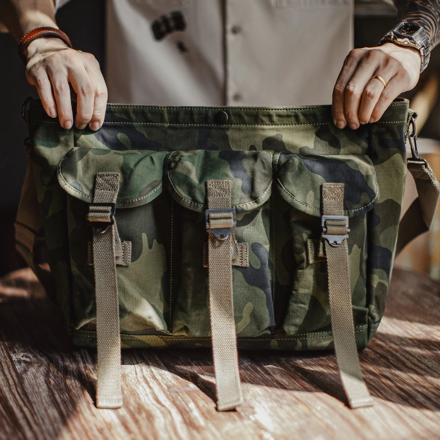 Maden Vintage Men's Tactical Crossbody Bag Camouflage Cotton Messenger Bag Large Capacity Outdoor Jungle Training Shoulder Pack