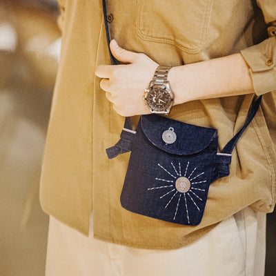 Maden Vintage Embroidered Denim Messenger Bag Ethnic Style Patchwork Denim Mobile Phone Bags Unisex Versatile Small Accessory