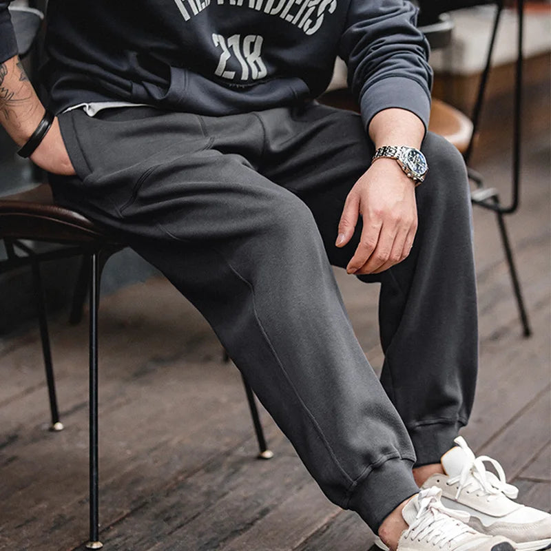 Maden Men's Large Pocket Drawstring Gray Sweatpants Running Workout Training Pants Comfortable Elastic Waist Mens Jogger Pants
