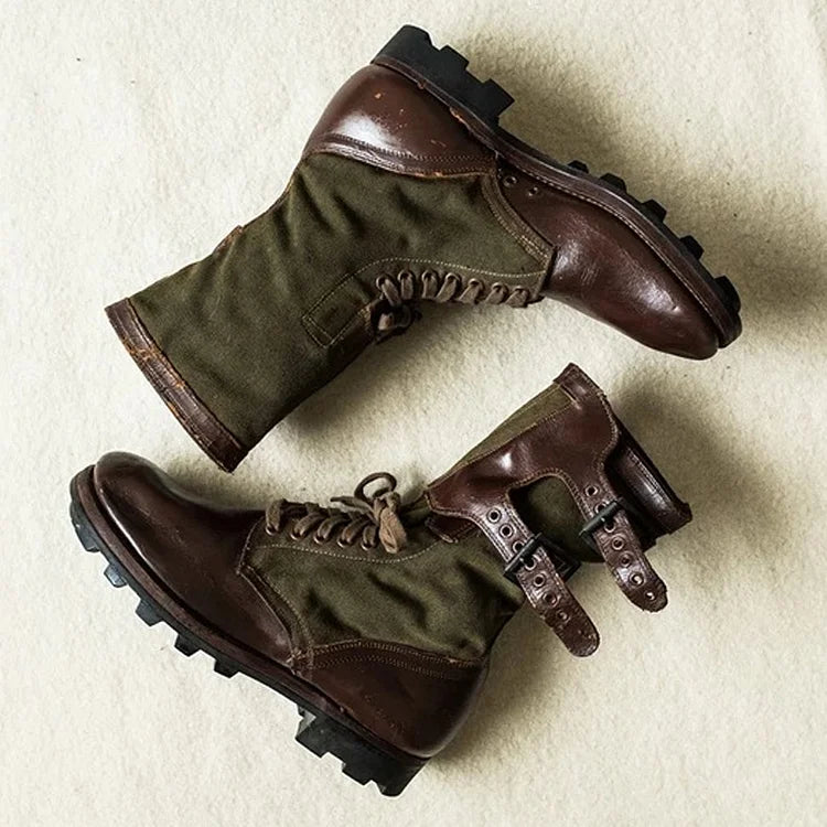 Traff Bot Militar Vintage